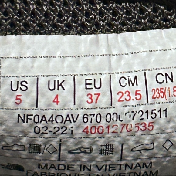 The North Face Base Camp Slide US 5 Black Juniors EU 35 Slip On Sandal Unisex - Picture 3 of 3